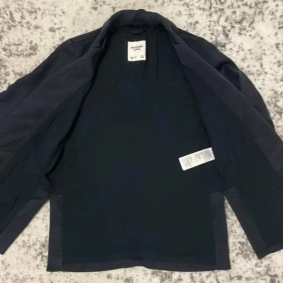 Abercrombie & Fitch The Drapey Blazer - Picture 12 of 15